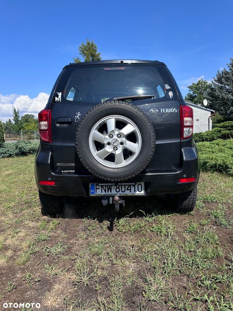 Daihatsu Terios 2WD - 4