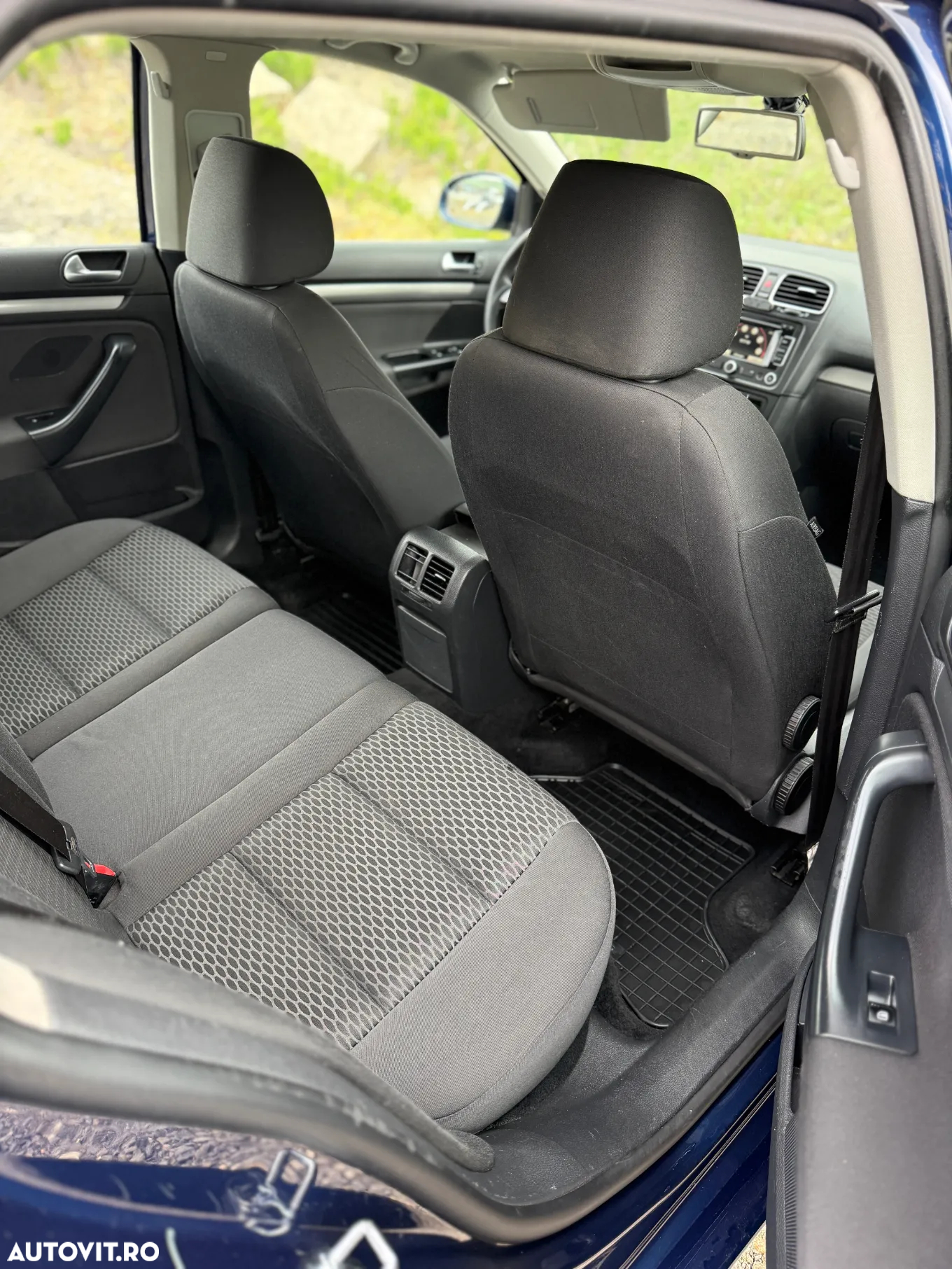 Volkswagen Golf 1.6 TDI BlueMotion Technology DPF Trendline DSG - 15