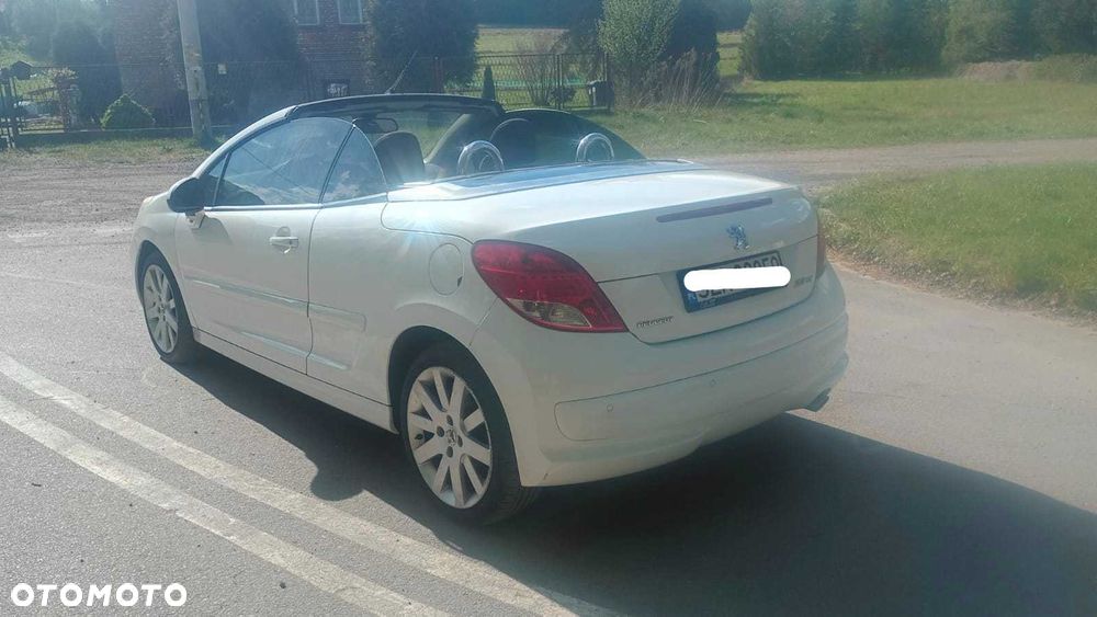 Peugeot 207 CC - 4