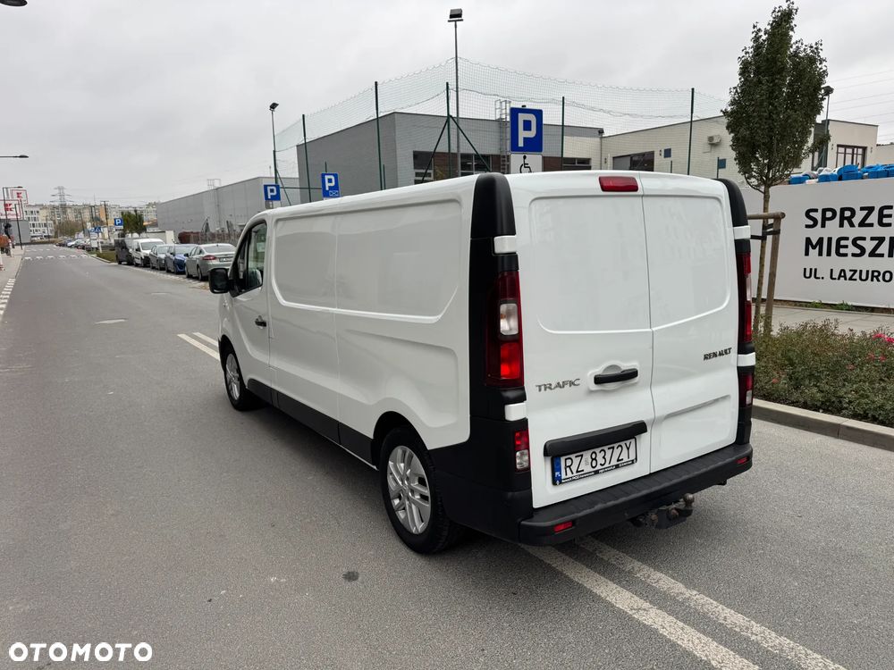 Renault Trafic - 9