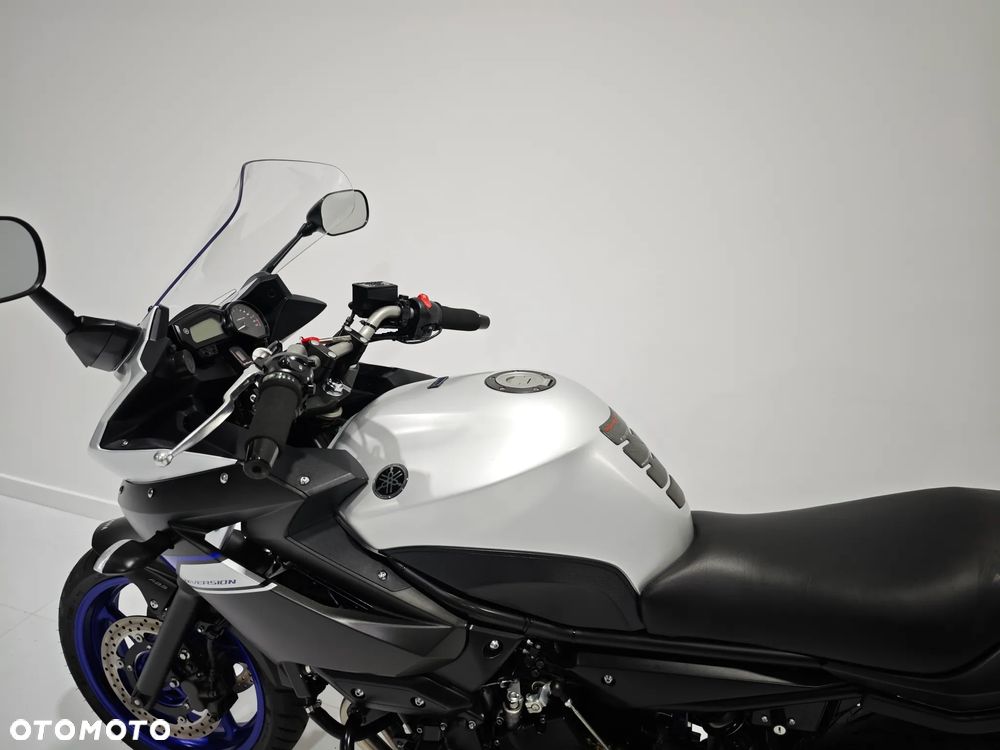 Yamaha XJ - 19
