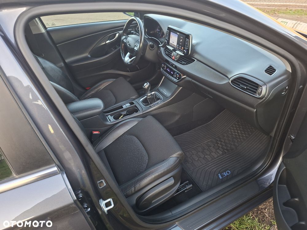 Hyundai i30 1.4 T-GDI Premium - 10