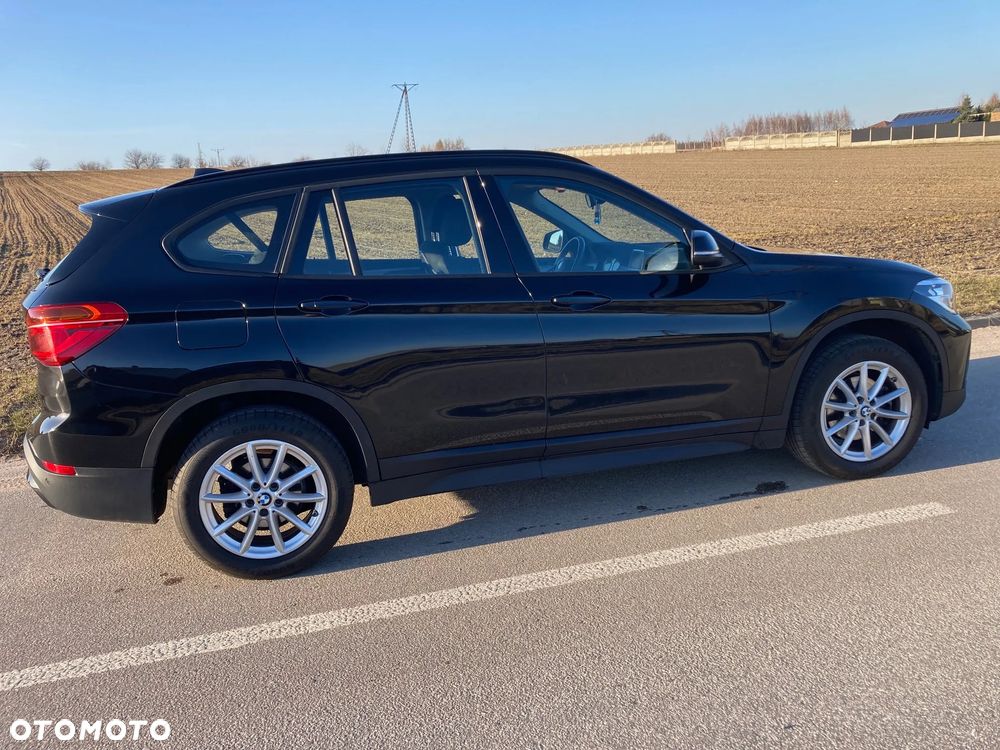 BMW X1 sDrive18i Advantage - 10