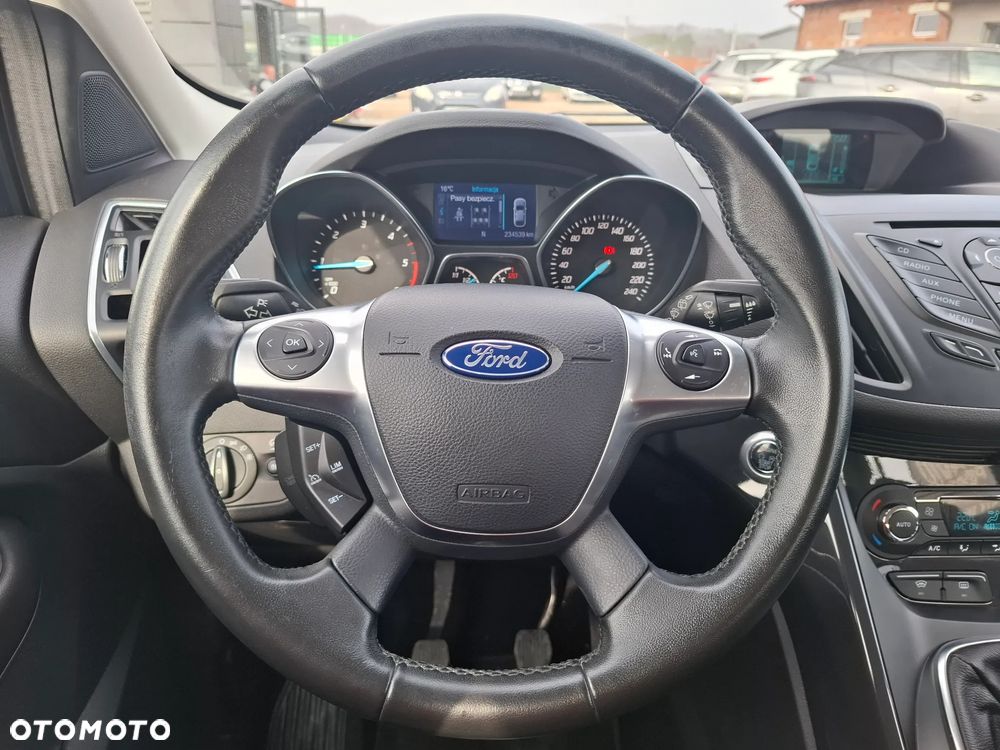 Ford Kuga 2.0 TDCi FWD Titanium - 21