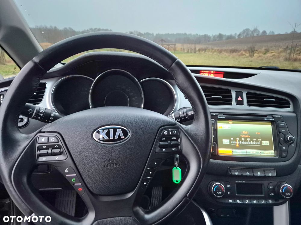 Kia Ceed 1.6 GDI Edition 7 - 9