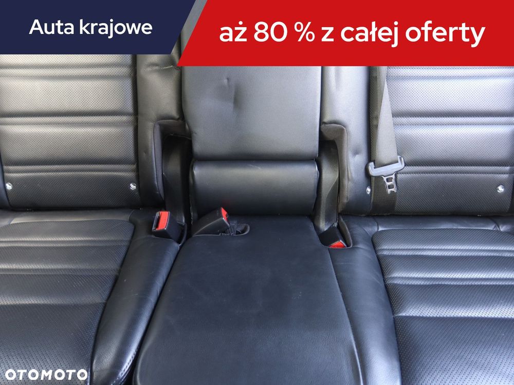 Kia Sorento - 12