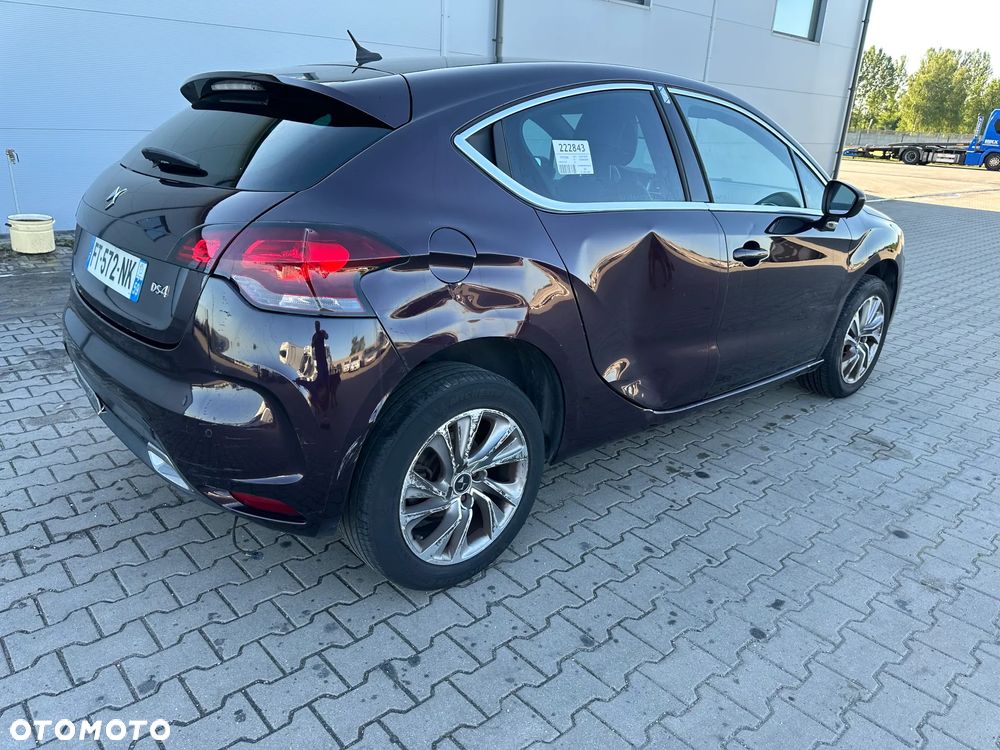 Citroën DS4 e-HDi 115 Chic - 6