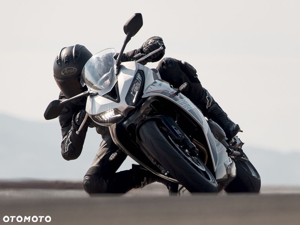 Triumph Daytona - 2