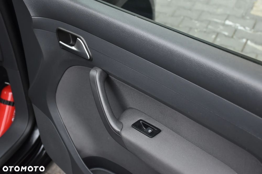 Volkswagen Caddy Maxi Highline - 22