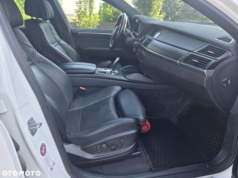BMW X6 - 10
