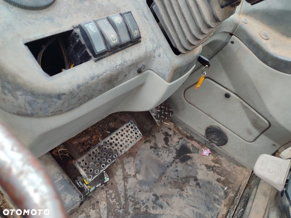 Caterpillar TH 337AG - 7