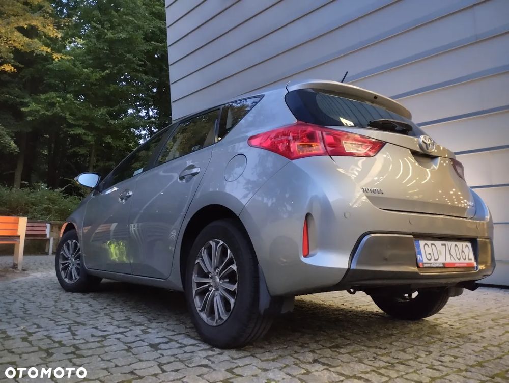 Toyota Auris 1.33 VVT-i Life Comfort - 18