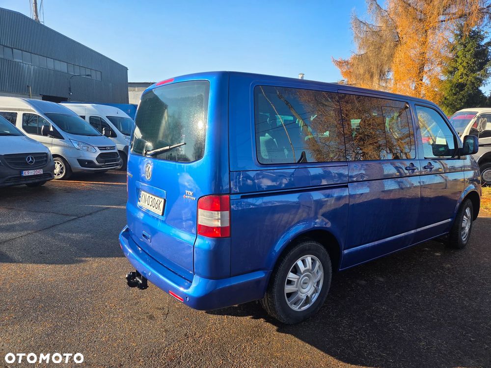 Volkswagen Transporter - 4