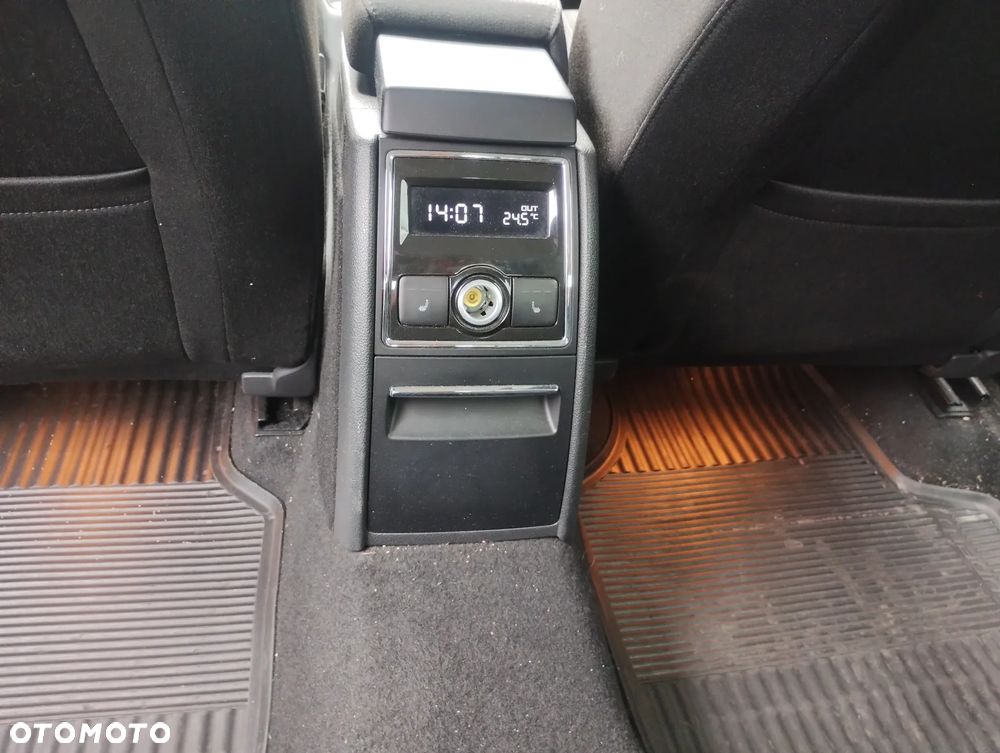 Skoda Superb 1.8 TSI Elegance - 14