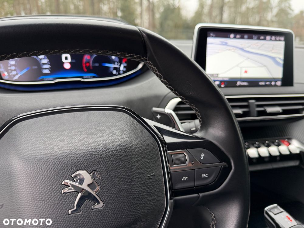 Peugeot 3008 PureTech 130 Stop & Start GPF EAT8 Active Business-Paket - 22