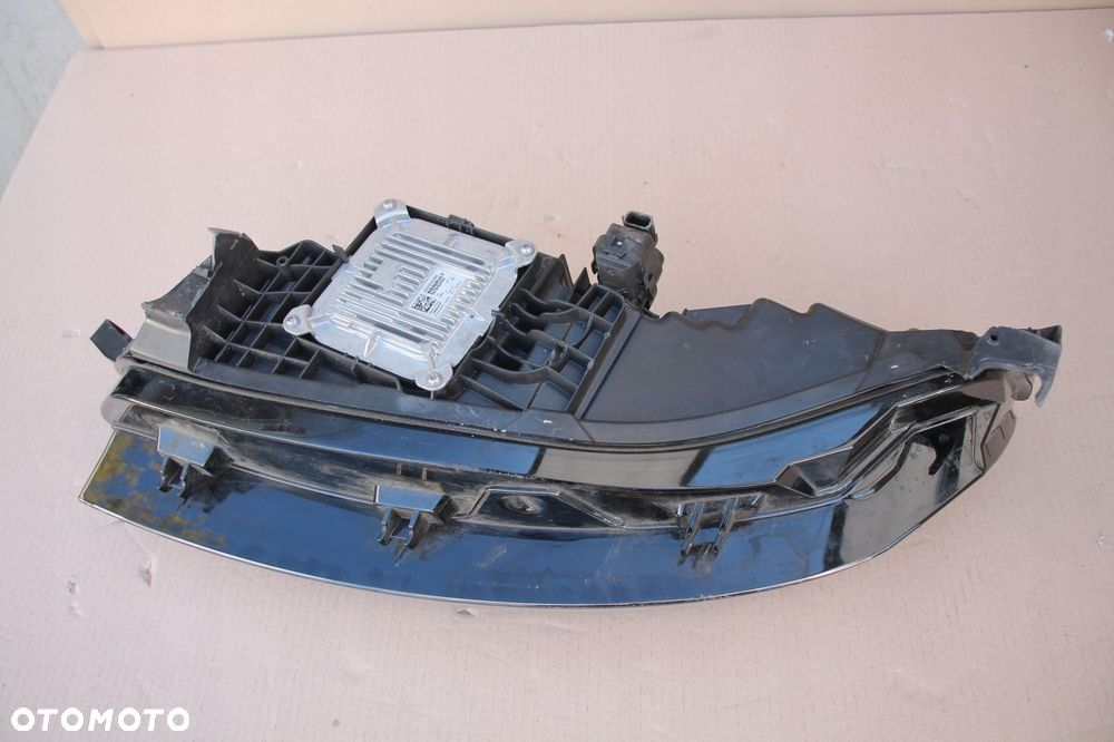 renault megane v, e tech prawa lampa 260103279r full led - 9