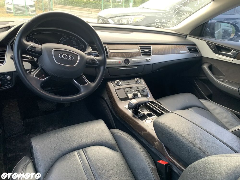 Audi A8 - 15