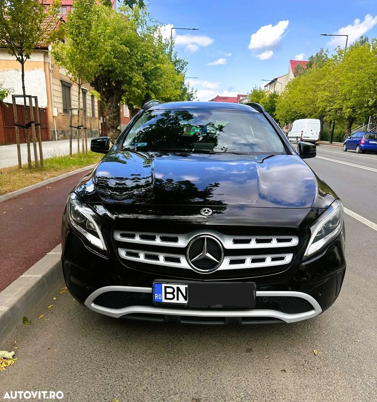 Mercedes-Benz GLA - 1
