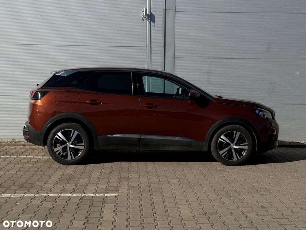 Peugeot 3008 1.2 PureTech Allure S&S EAT8 - 6