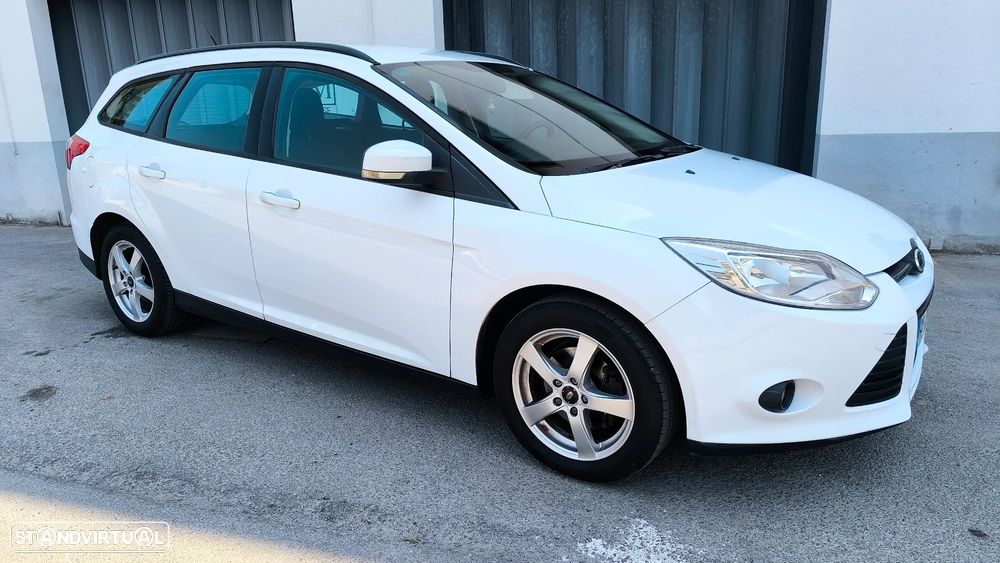 Ford Focus SW 1.6 TDCi DPF Trend - 20