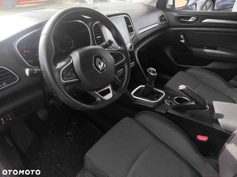 Renault Megane 1.5 Blue dCi Equilibre - 9