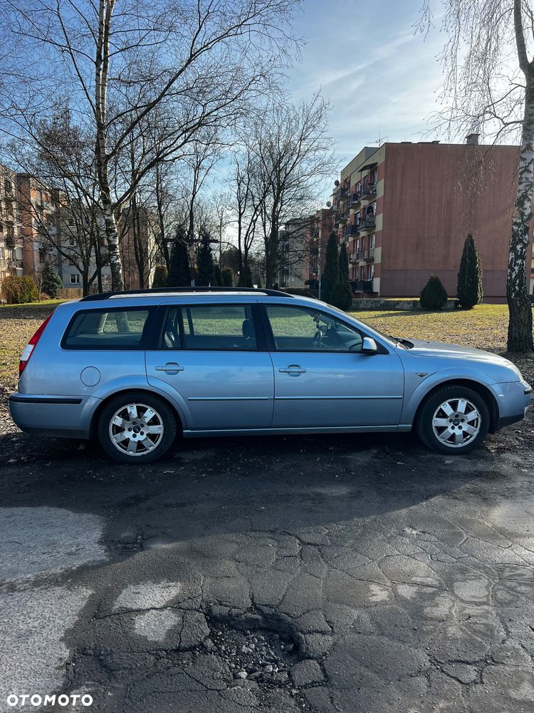 Ford Mondeo 2.0 Ghia - 3