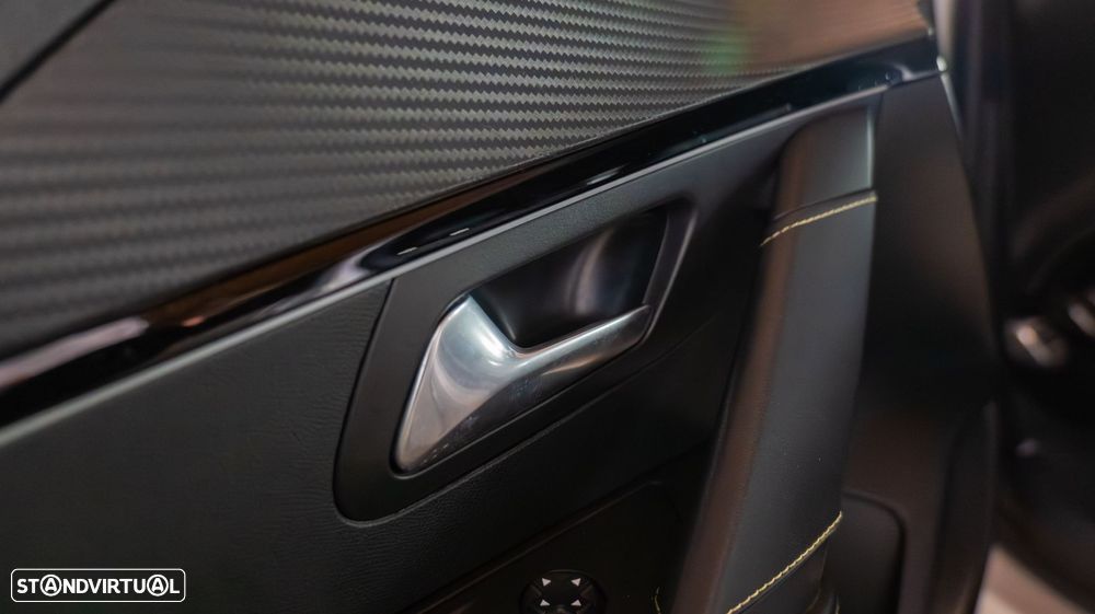 Peugeot 208 1.2 PureTech GT Line - 12