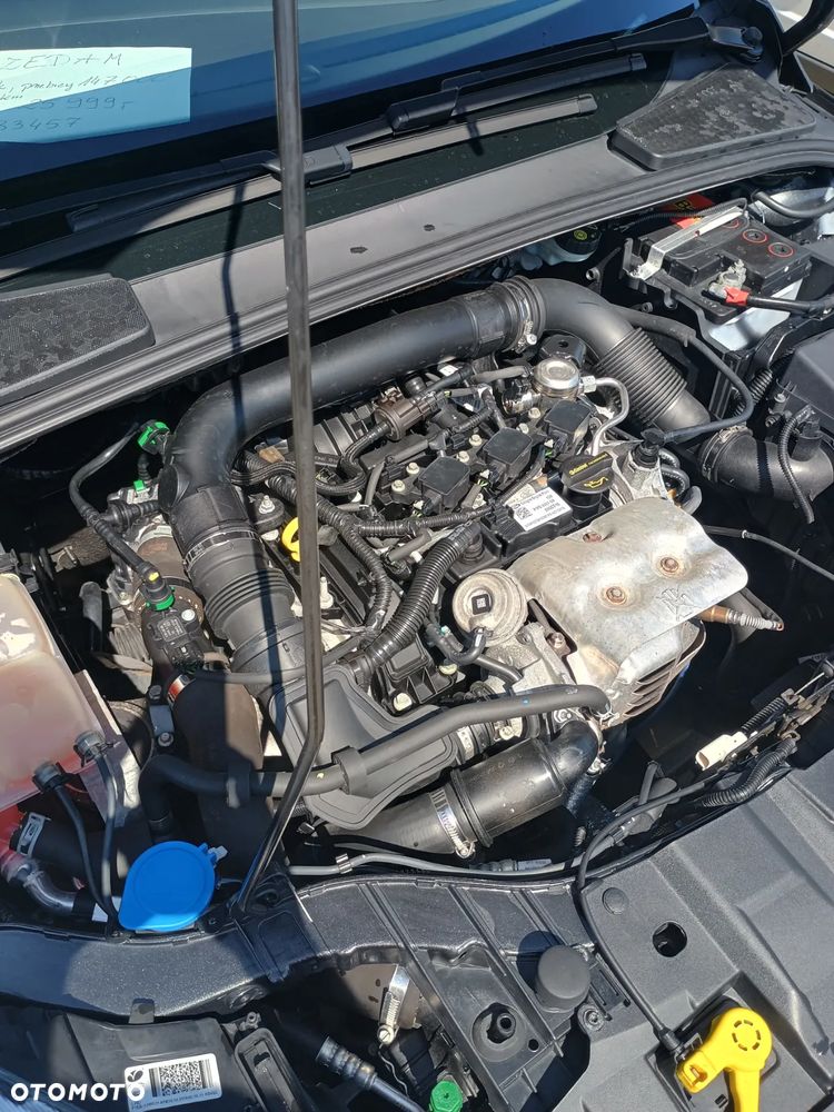 Ford Focus 1.0 EcoBoost Titanium - 22