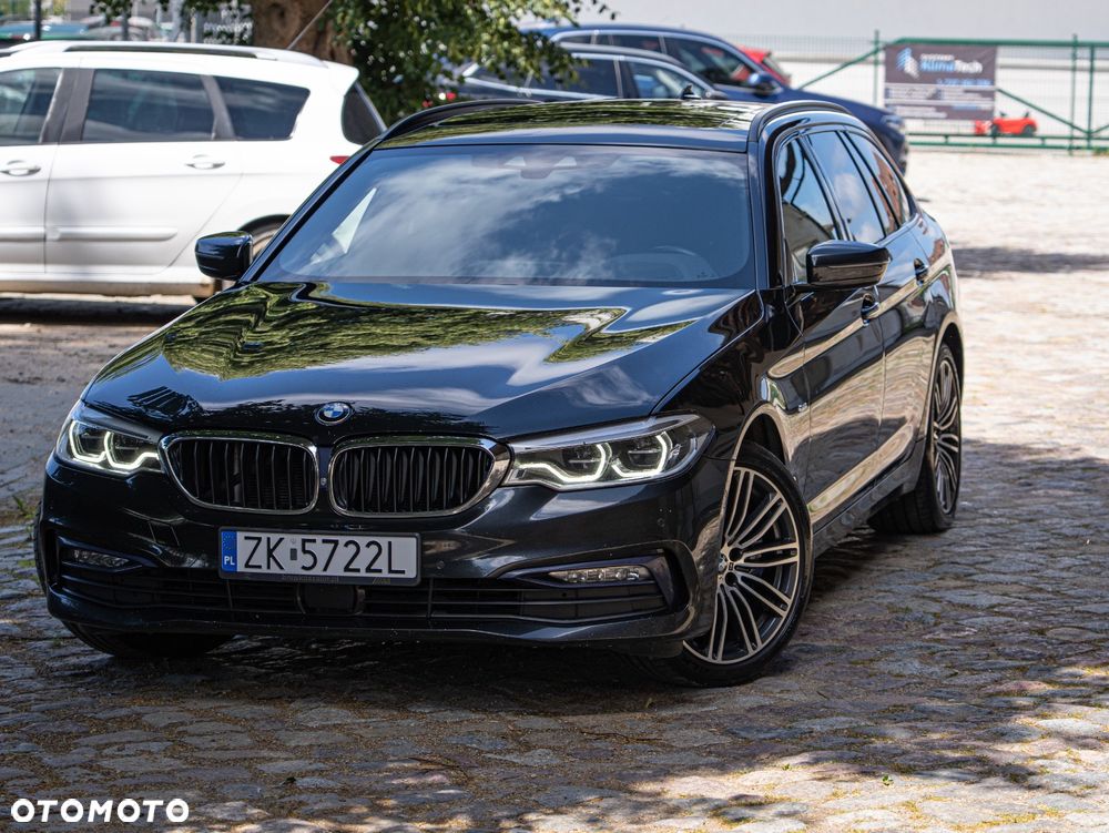 BMW Seria 5 530d xDrive Sport Line - 15