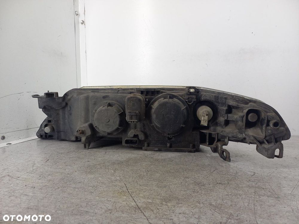 LAMPA PRZÓD PRAWA RENAULT LAGUNA II 551-1137R - 3