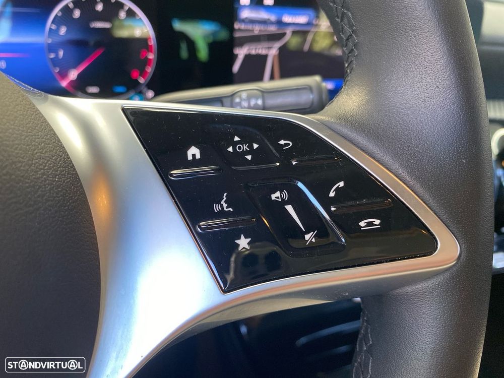 Mercedes-Benz A 200 Standard - 24