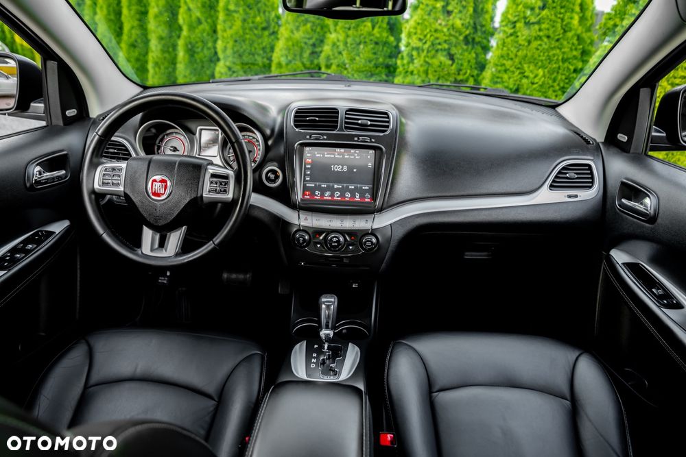 Fiat Freemont 2.0 Multijet Lounge AWD - 25