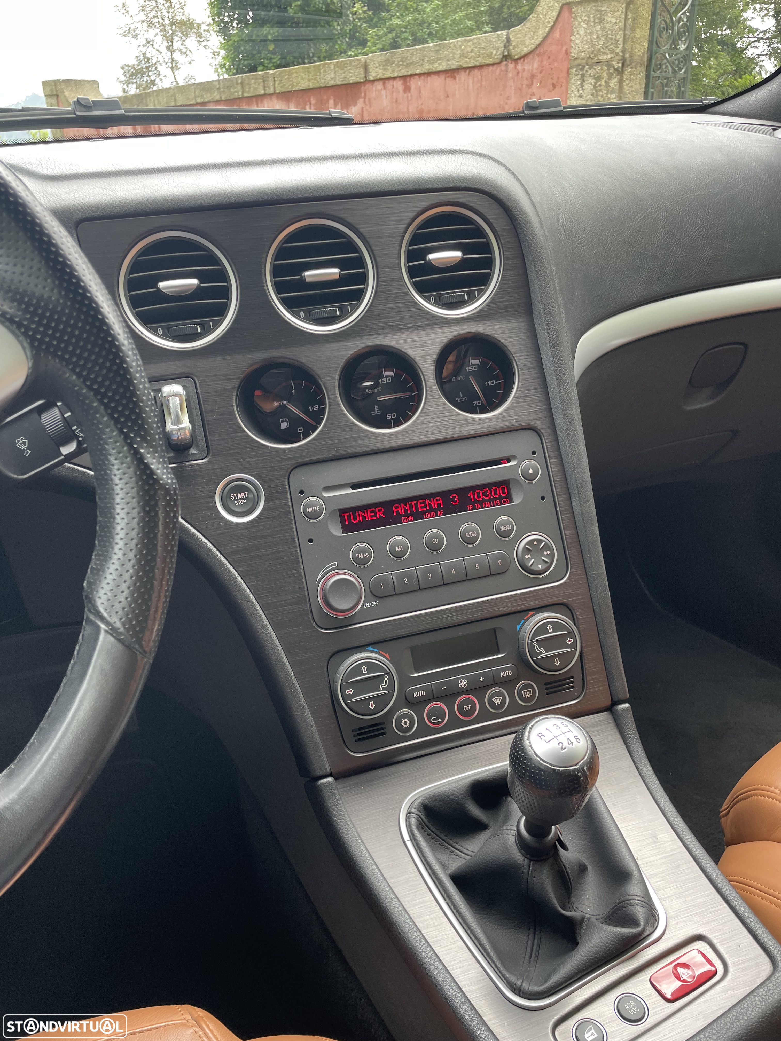 Alfa Romeo Spider 2.2 JTS 16V - 10