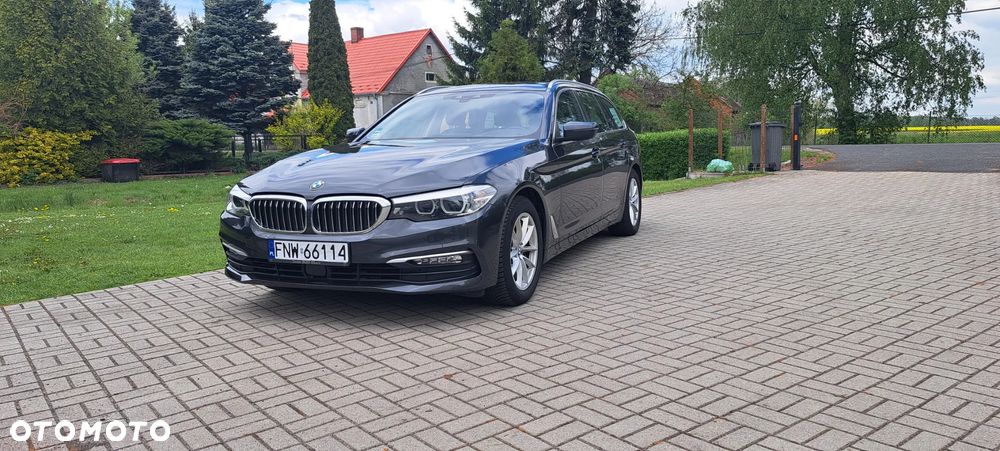 BMW Seria 5 520d Luxury Line - 2