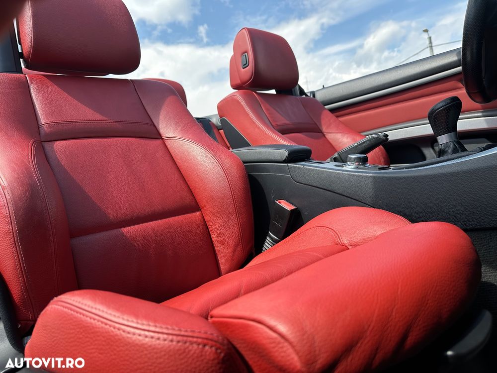 BMW Seria 3 320d DPF M Sport Edition - 25