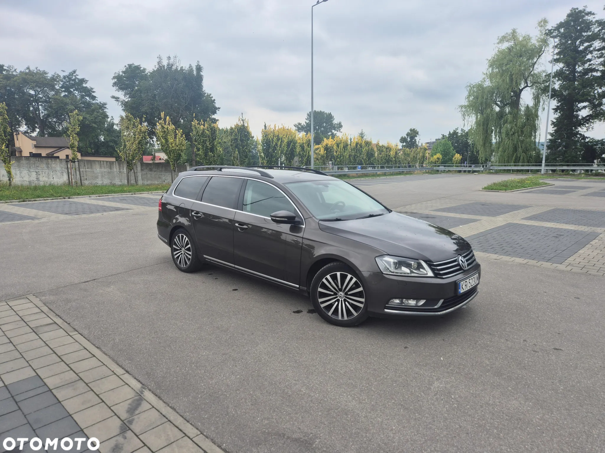 Volkswagen Passat 2.0 TDI Comfortline DSG - 4