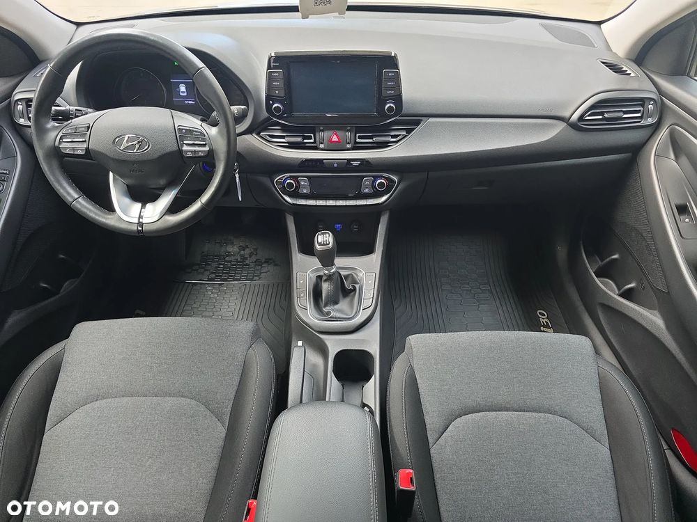 Hyundai i30 1.0 T-GDI Smart - 13
