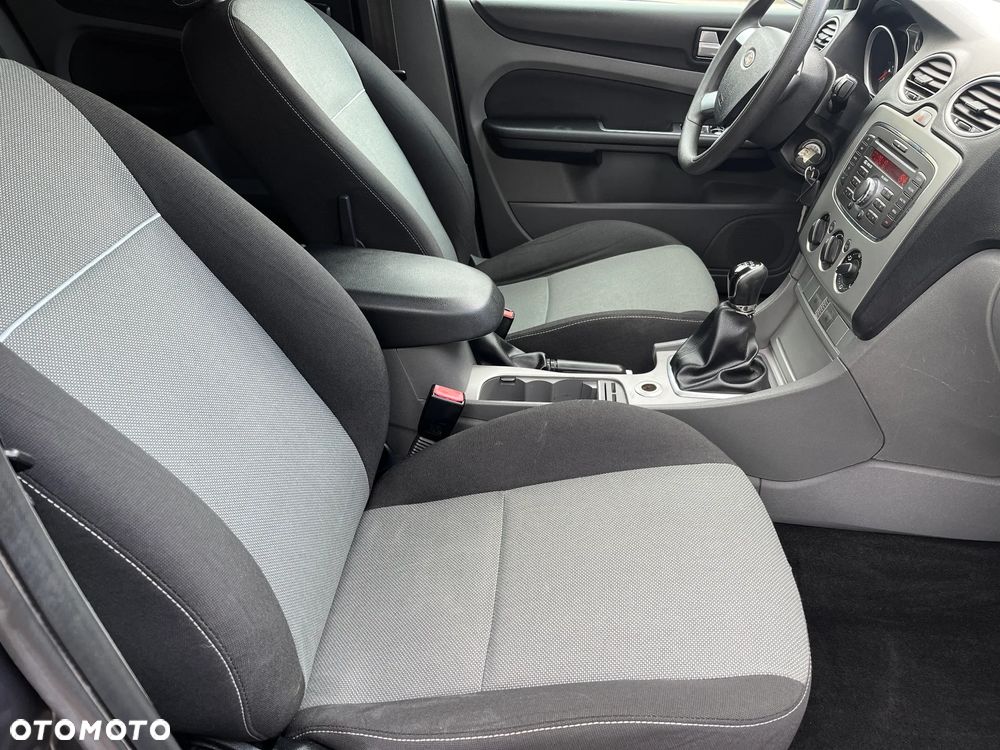 Ford Focus 1.6 TDCi Titanium - 22