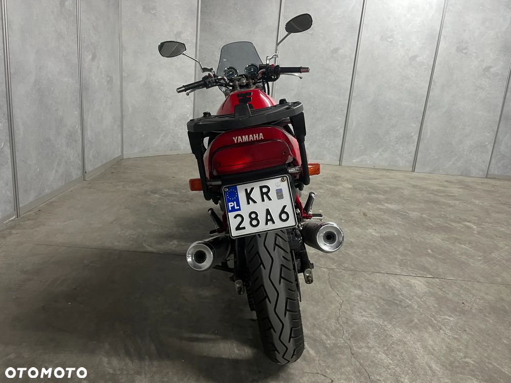 Yamaha XJ - 8