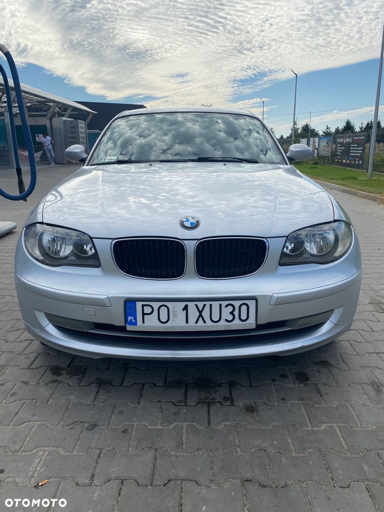 BMW Seria 1 120d - 6