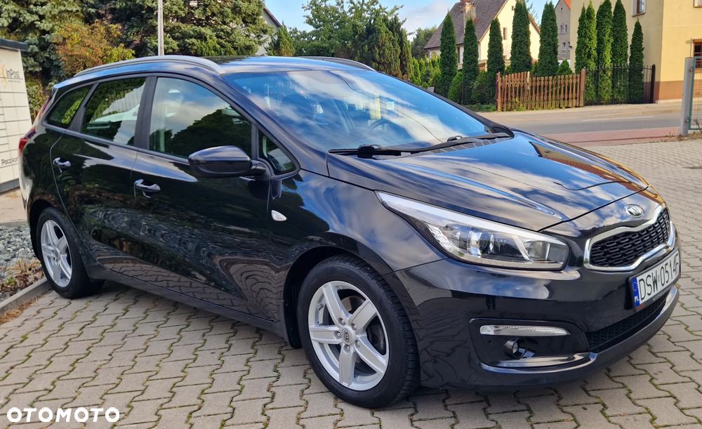 Kia Ceed Cee'd 1.6 CRDi M - 9