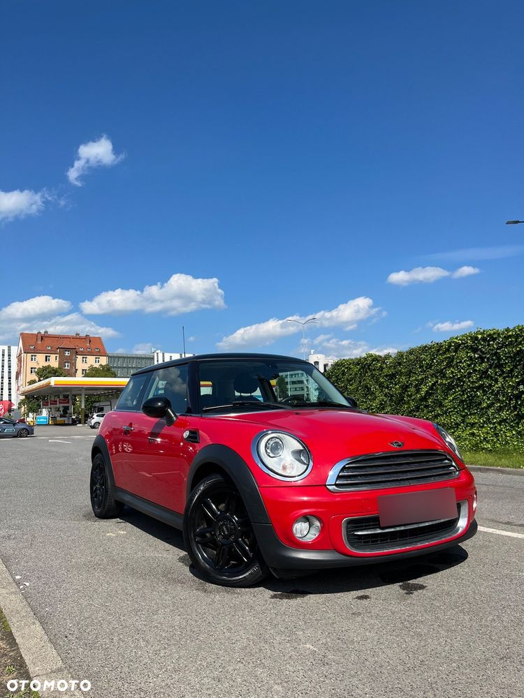 MINI Cooper Standard - 1