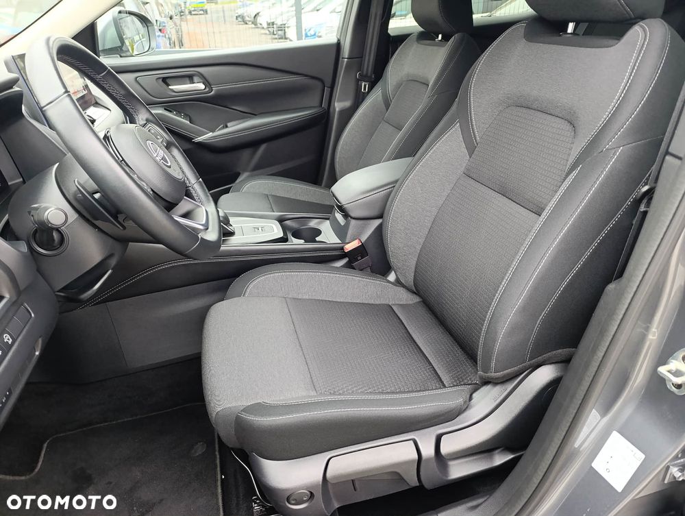 Nissan Qashqai 1.3 DIG-T MHEV N-Connecta Xtronic - 8