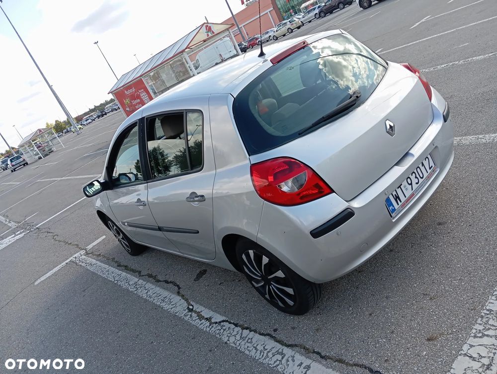 Renault Clio 1.6 16V Extreme - 6