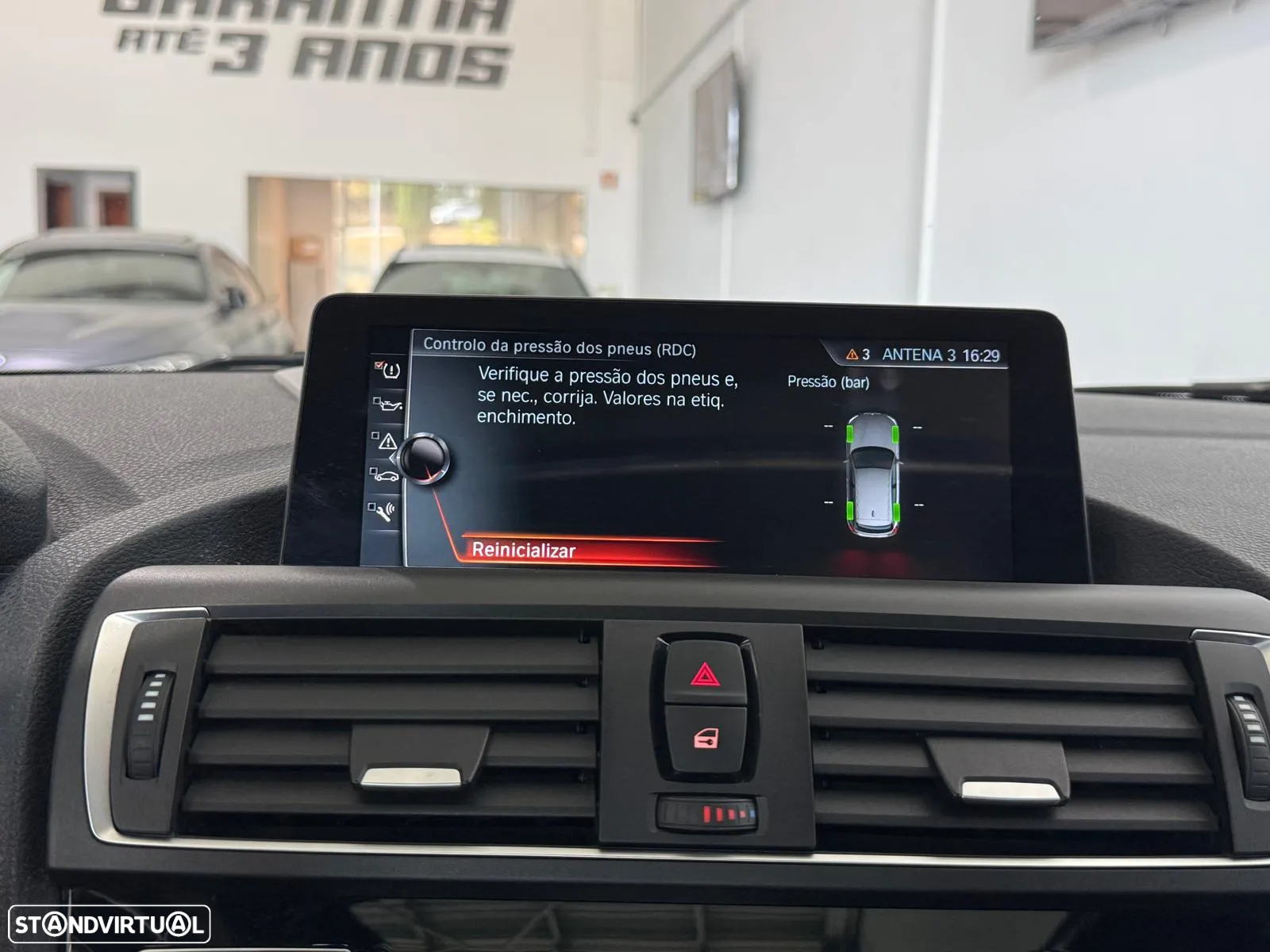 BMW 120 i Pack M Auto - 35