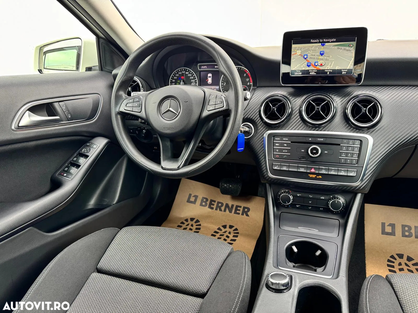 Mercedes-Benz GLA 200 d 4MATIC Aut. - 19