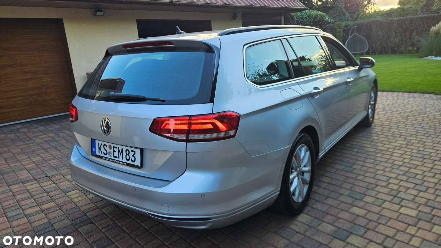 Volkswagen Passat Variant 2.0 TDI SCR Trendline - 9