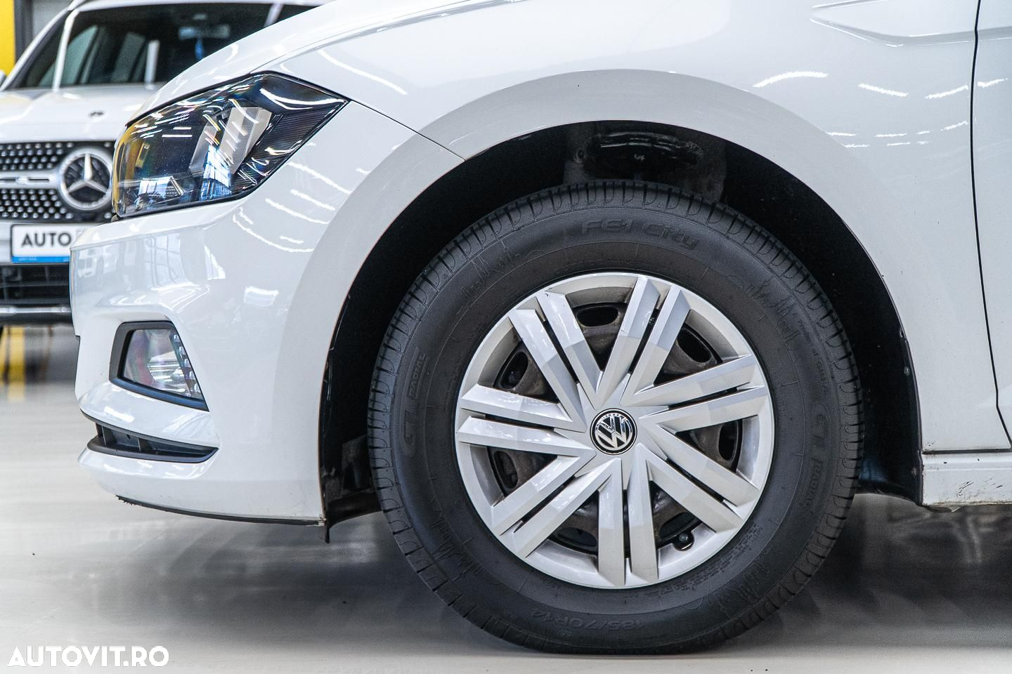 Volkswagen Polo 1.0 ACTIVE - 41