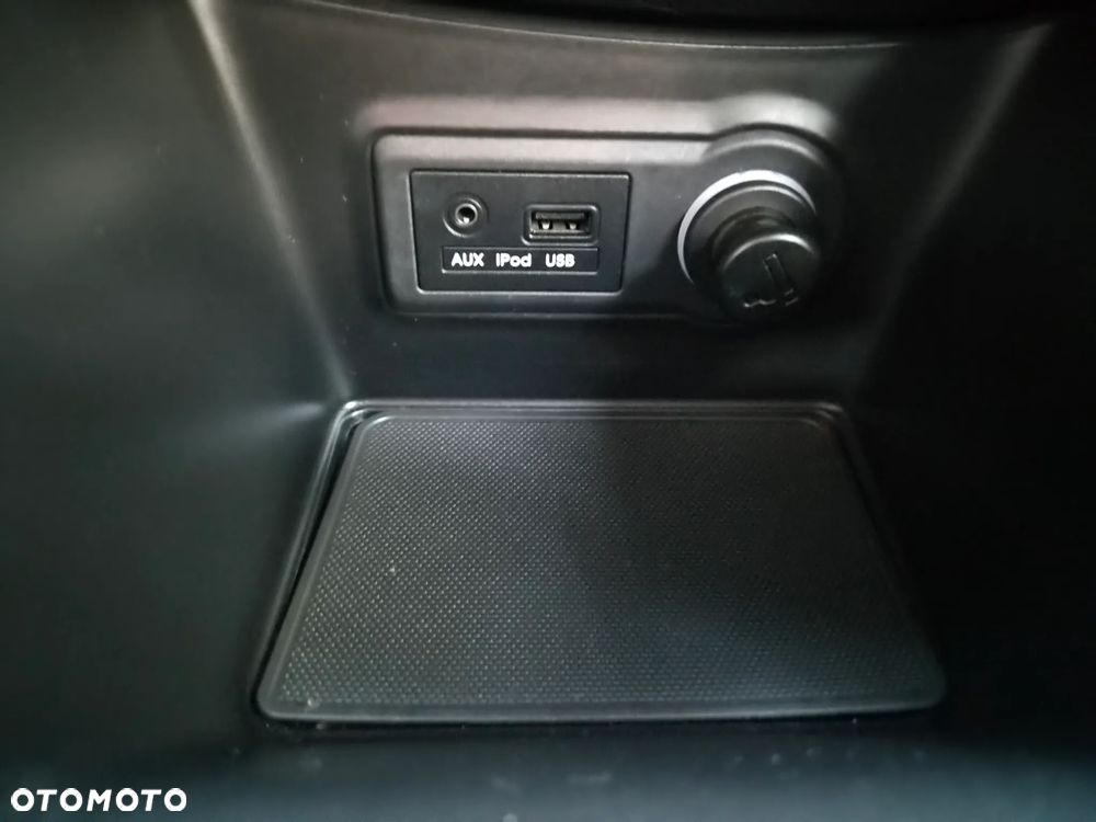 Hyundai ix20 - 32