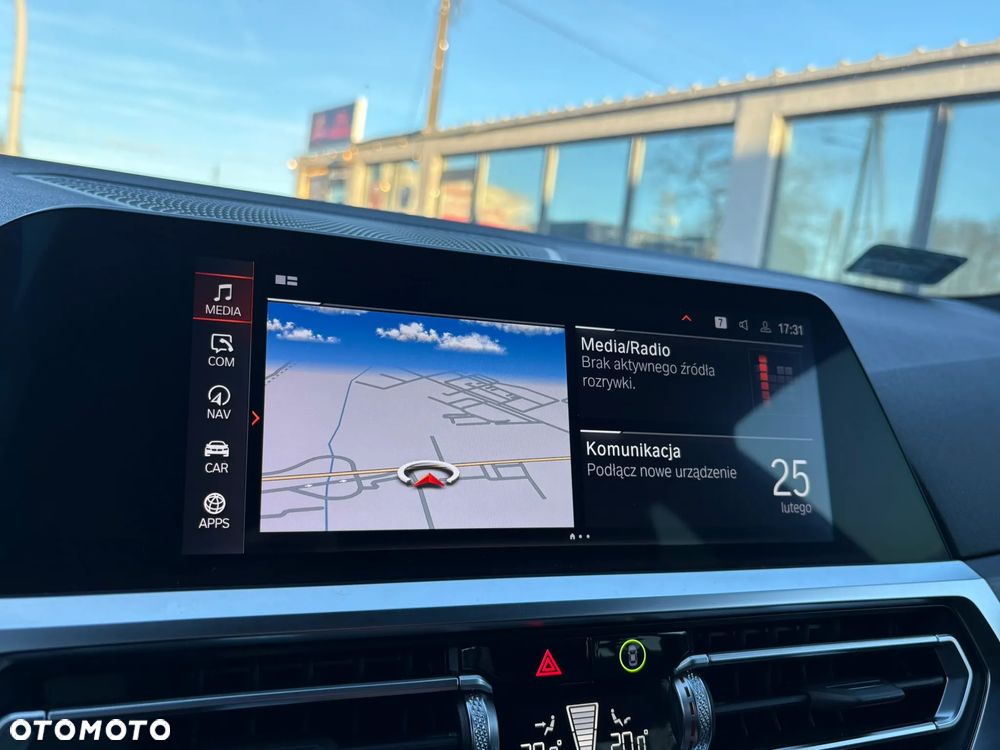 BMW Seria 3 320d xDrive Advantage sport - 18